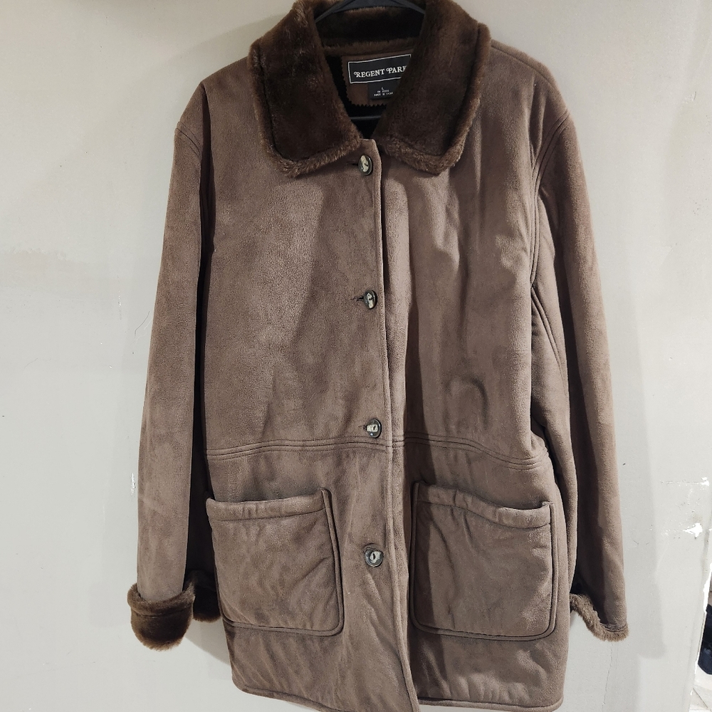 Regent Park Faux Fur Brown Coat Sz L